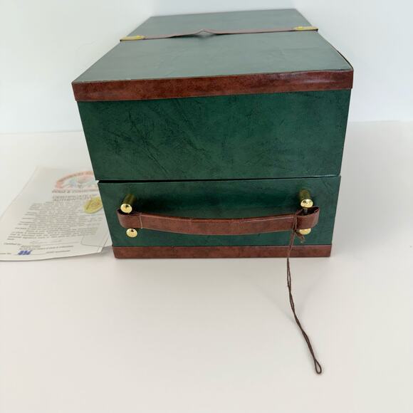 World Gallery Suzie by Margie Costa 11" Porcelain Doll with Trunk New Open Box - Picture 9 of 9